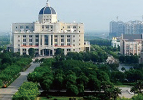 上海外国语学院